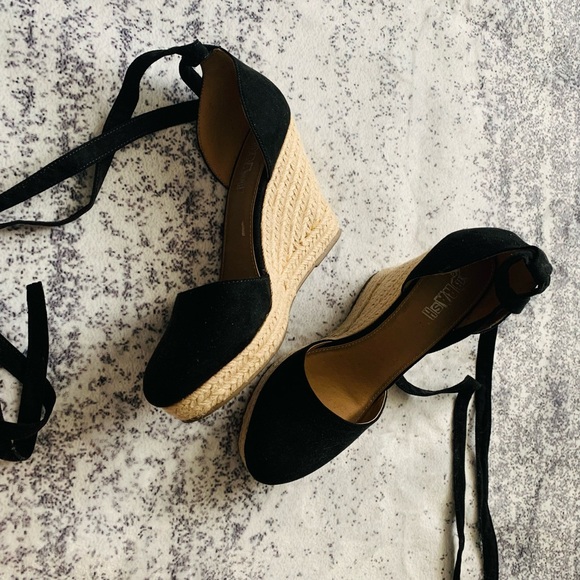 Wedges - Picture 2 of 3